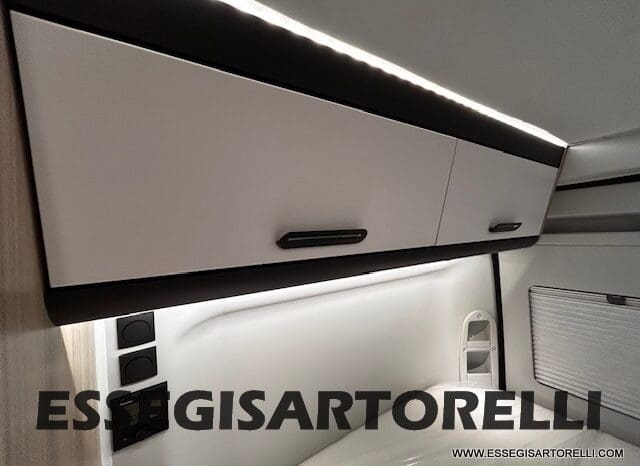ADRIA V 60 SP TENT TOP CAMPER PURO TRUMA DIESEL 599 CM pieno