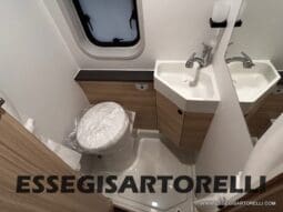 ADRIA V 60 SP TENT TOP CAMPER PURO TRUMA DIESEL 599 CM pieno