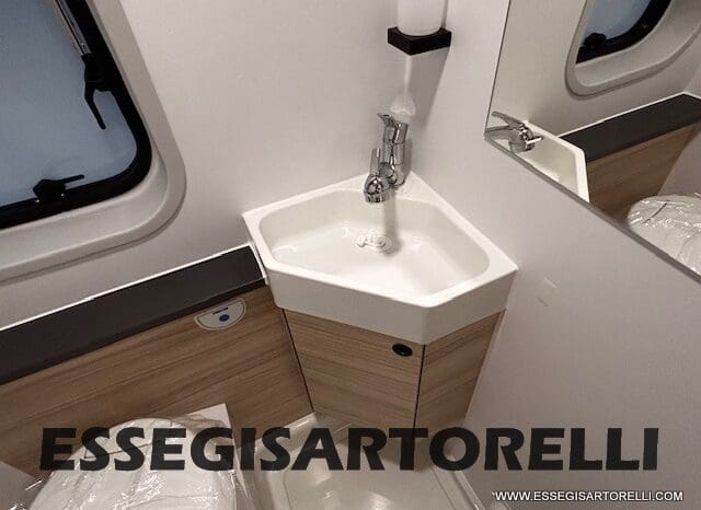 ADRIA V 60 SP TENT TOP CAMPER PURO TRUMA DIESEL 599 CM pieno