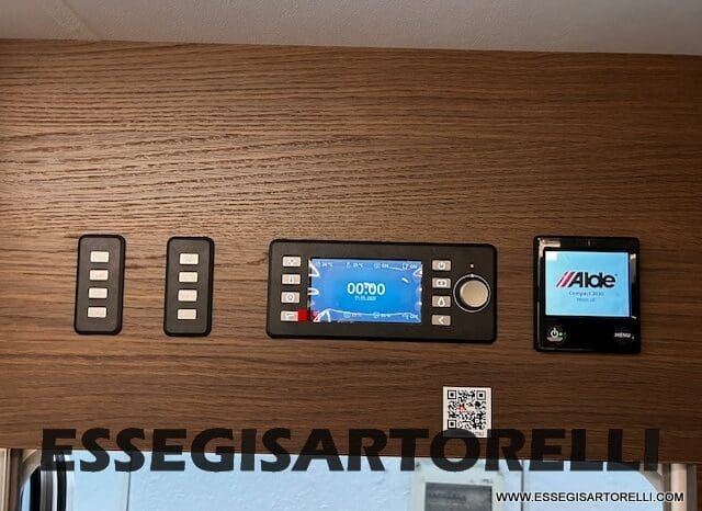 NEW MY 2026 ADRIA SUPERSONIC 890 LL 170 CV POWER AUTOMATICO pieno