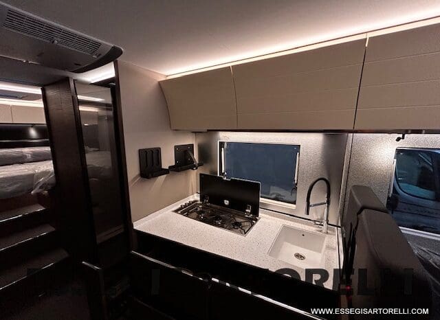 NEW MY 2026 ADRIA SUPERSONIC 890 LL 170 CV POWER AUTOMATICO pieno