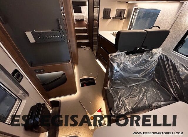 NEW MY 2026 ADRIA SUPERSONIC 890 LL 170 CV POWER AUTOMATICO pieno