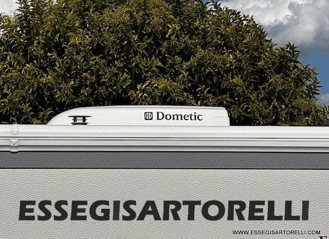 HOBBY EXCELLENT 455 UF CLIMA E MOVER CARAVAN 4 POSTI 2012 1.250 KG pieno