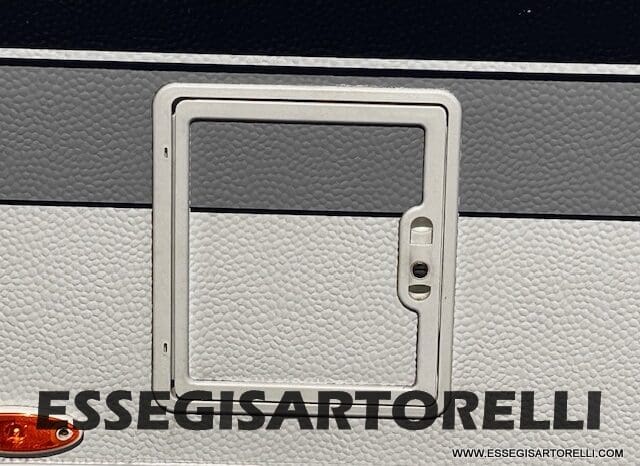 HOBBY EXCELLENT 455 UF CLIMA E MOVER CARAVAN 4 POSTI 2012 1.250 KG pieno