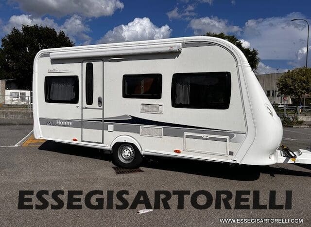 HOBBY EXCELLENT 455 UF CLIMA E MOVER CARAVAN 4 POSTI 2012 1.250 KG pieno