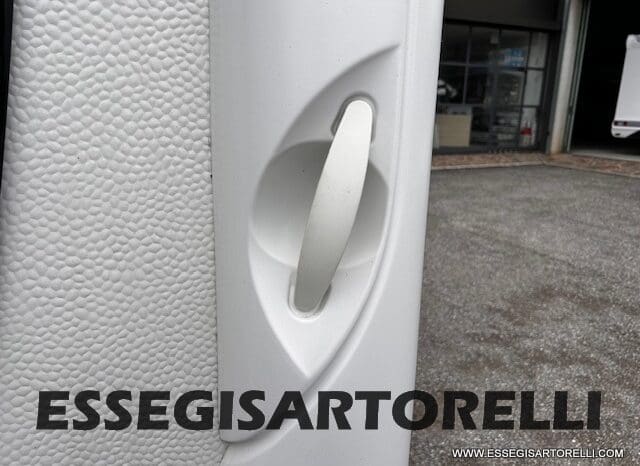 HOBBY EXCELLENT 455 UF CLIMA E MOVER CARAVAN 4 POSTI 2012 1.250 KG pieno