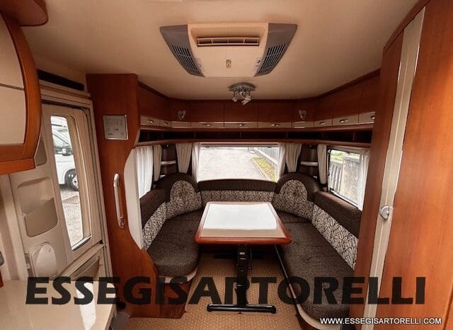 HOBBY EXCELLENT 455 UF CLIMA E MOVER CARAVAN 4 POSTI 2012 1.250 KG pieno