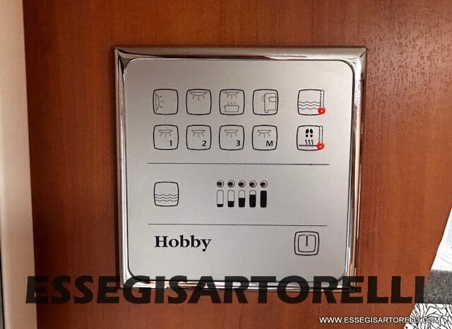 HOBBY EXCELLENT 455 UF CLIMA E MOVER CARAVAN 4 POSTI 2012 1.250 KG pieno