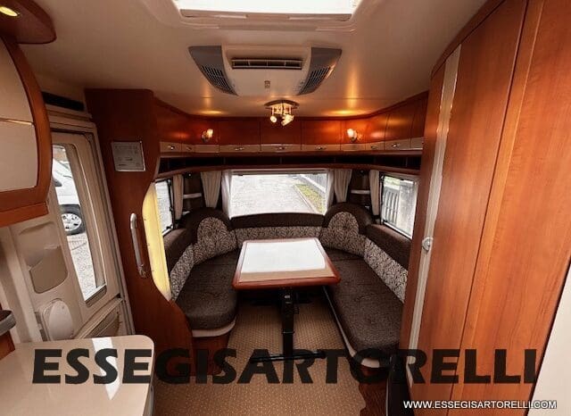 HOBBY EXCELLENT 455 UF CLIMA E MOVER CARAVAN 4 POSTI 2012 1.250 KG pieno
