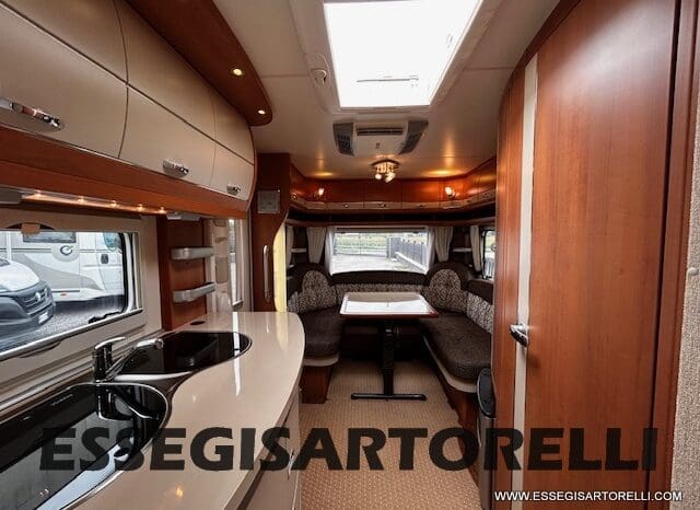 HOBBY EXCELLENT 455 UF CLIMA E MOVER CARAVAN 4 POSTI 2012 1.250 KG pieno