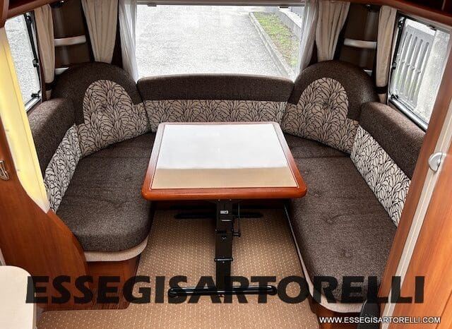 HOBBY EXCELLENT 455 UF CLIMA E MOVER CARAVAN 4 POSTI 2012 1.250 KG pieno