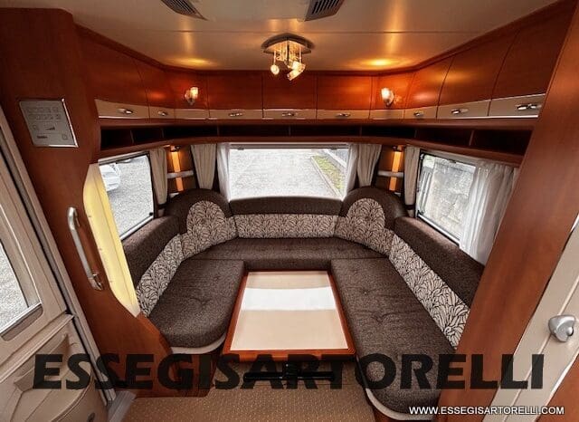 HOBBY EXCELLENT 455 UF CLIMA E MOVER CARAVAN 4 POSTI 2012 1.250 KG pieno