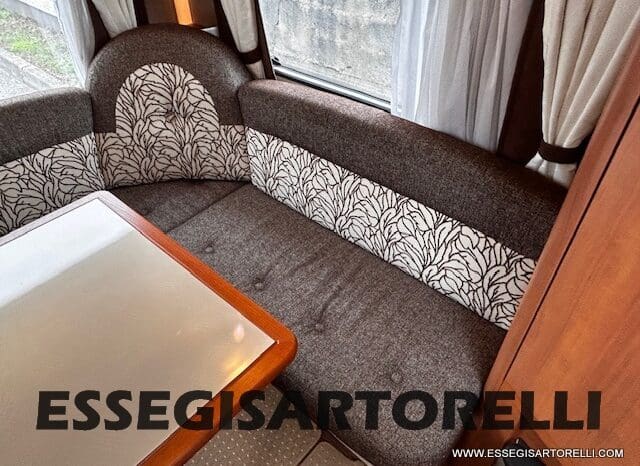 HOBBY EXCELLENT 455 UF CLIMA E MOVER CARAVAN 4 POSTI 2012 1.250 KG pieno