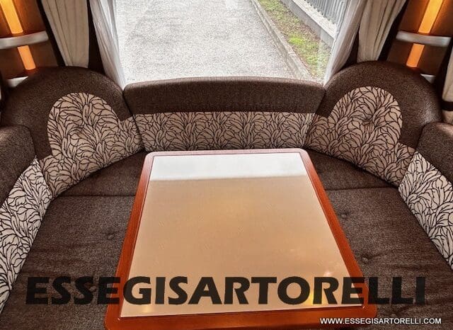 HOBBY EXCELLENT 455 UF CLIMA E MOVER CARAVAN 4 POSTI 2012 1.250 KG pieno