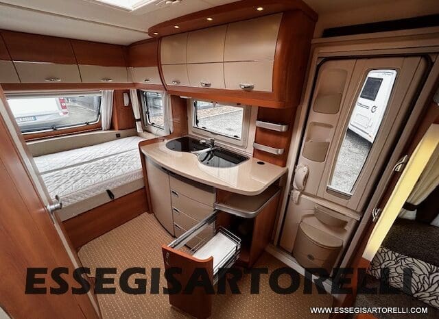 HOBBY EXCELLENT 455 UF CLIMA E MOVER CARAVAN 4 POSTI 2012 1.250 KG pieno
