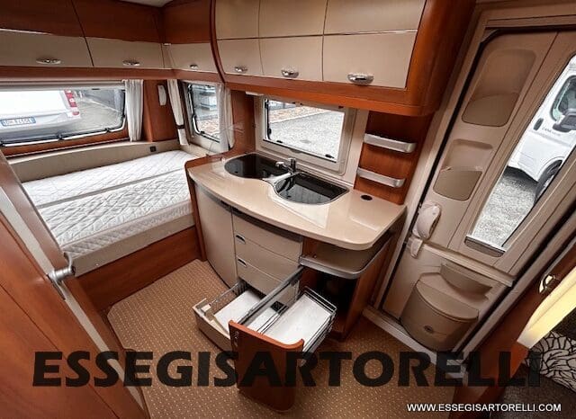 HOBBY EXCELLENT 455 UF CLIMA E MOVER CARAVAN 4 POSTI 2012 1.250 KG pieno