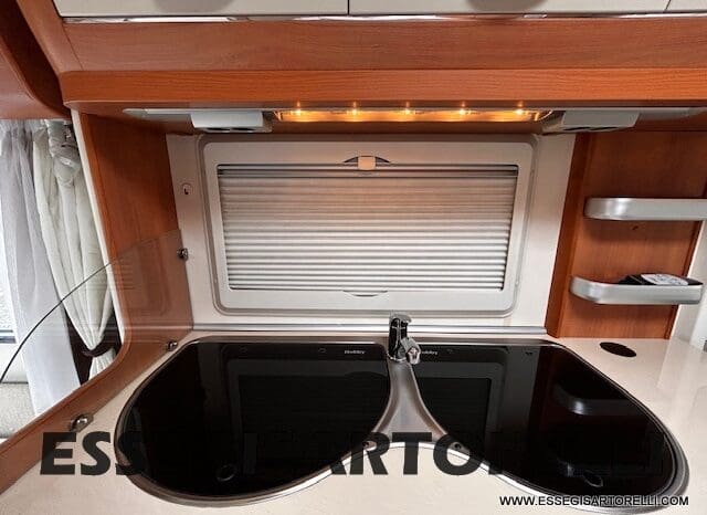 HOBBY EXCELLENT 455 UF CLIMA E MOVER CARAVAN 4 POSTI 2012 1.250 KG pieno