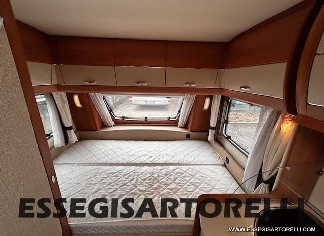 HOBBY EXCELLENT 455 UF CLIMA E MOVER CARAVAN 4 POSTI 2012 1.250 KG pieno