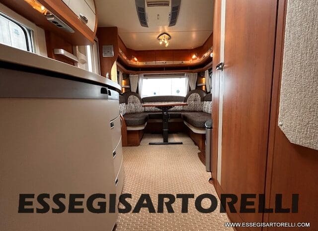 HOBBY EXCELLENT 455 UF CLIMA E MOVER CARAVAN 4 POSTI 2012 1.250 KG pieno