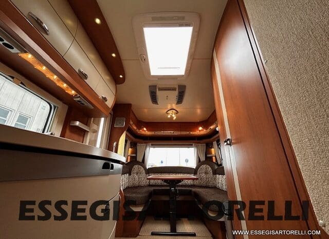HOBBY EXCELLENT 455 UF CLIMA E MOVER CARAVAN 4 POSTI 2012 1.250 KG pieno