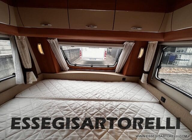 HOBBY EXCELLENT 455 UF CLIMA E MOVER CARAVAN 4 POSTI 2012 1.250 KG pieno