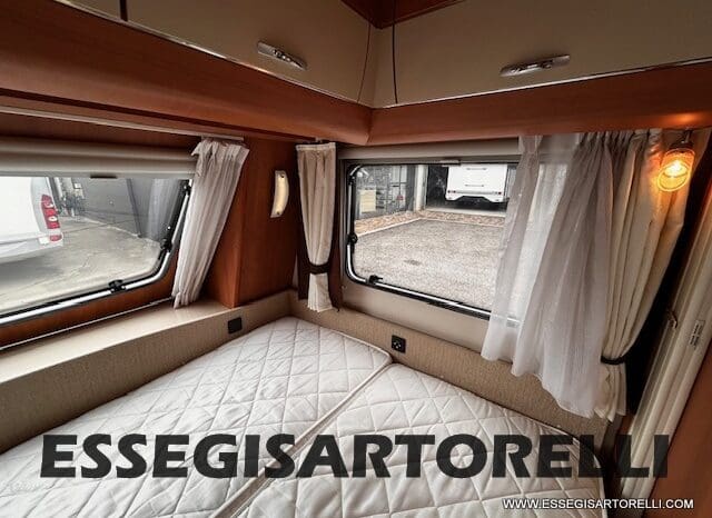 HOBBY EXCELLENT 455 UF CLIMA E MOVER CARAVAN 4 POSTI 2012 1.250 KG pieno