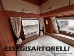 HOBBY EXCELLENT 455 UF CLIMA E MOVER CARAVAN 4 POSTI 2012 1.250 KG pieno