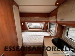 HOBBY EXCELLENT 455 UF CLIMA E MOVER CARAVAN 4 POSTI 2012 1.250 KG pieno