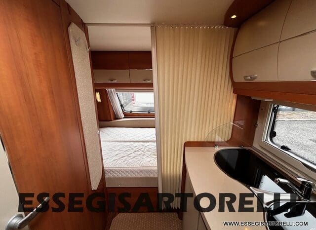 HOBBY EXCELLENT 455 UF CLIMA E MOVER CARAVAN 4 POSTI 2012 1.250 KG pieno