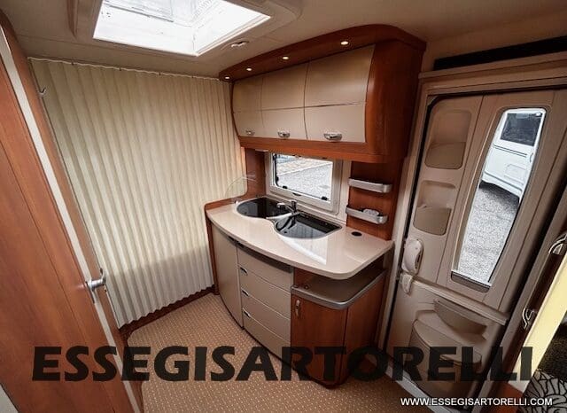HOBBY EXCELLENT 455 UF CLIMA E MOVER CARAVAN 4 POSTI 2012 1.250 KG pieno