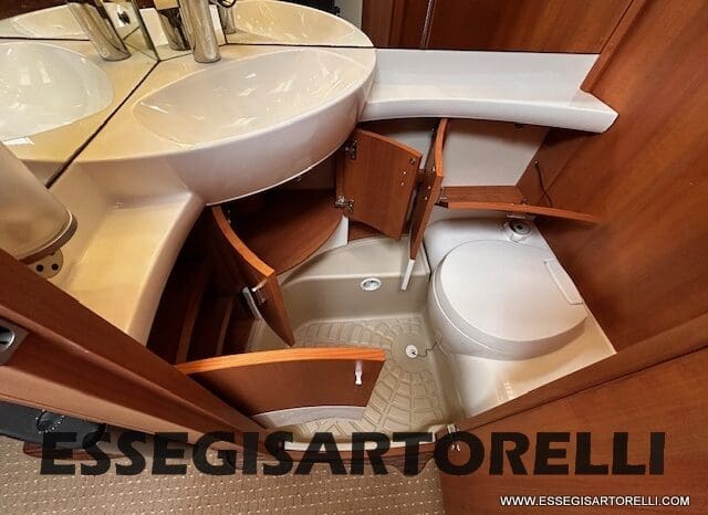HOBBY EXCELLENT 455 UF CLIMA E MOVER CARAVAN 4 POSTI 2012 1.250 KG pieno