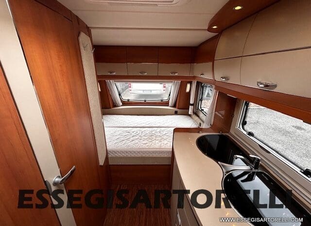 HOBBY EXCELLENT 455 UF CLIMA E MOVER CARAVAN 4 POSTI 2012 1.250 KG pieno