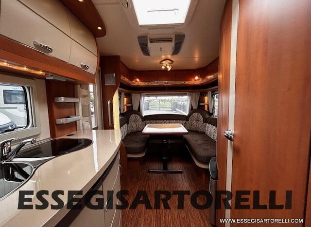 HOBBY EXCELLENT 455 UF CLIMA E MOVER CARAVAN 4 POSTI 2012 1.250 KG pieno