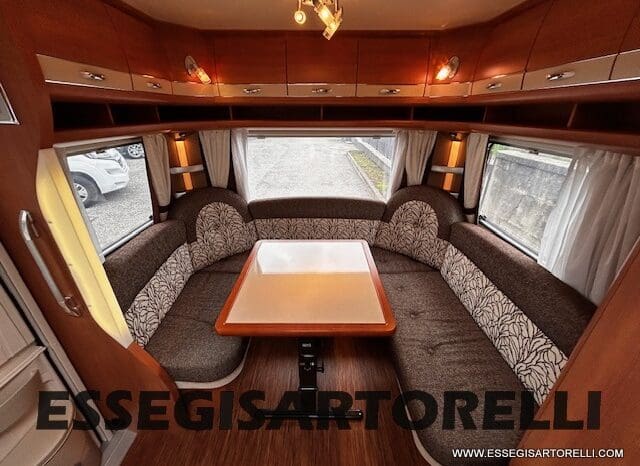 HOBBY EXCELLENT 455 UF CLIMA E MOVER CARAVAN 4 POSTI 2012 1.250 KG pieno