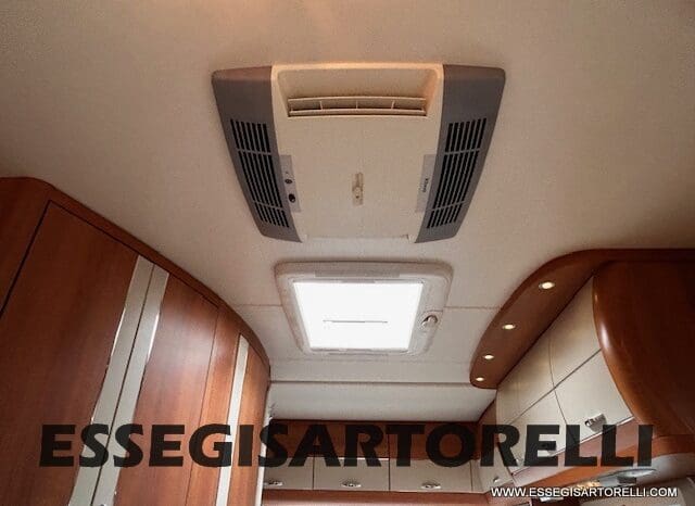 HOBBY EXCELLENT 455 UF CLIMA E MOVER CARAVAN 4 POSTI 2012 1.250 KG pieno