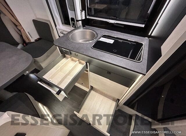 CHAUSSON TITANIUM 627 170 CV AUTOMATICO GEMELLI 699 CM 12/2024 KM 4.830 pieno