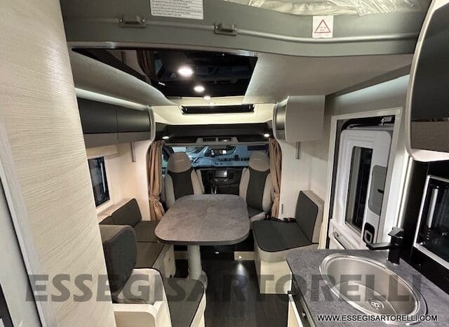 CHAUSSON TITANIUM 627 170 CV AUTOMATICO GEMELLI 699 CM 12/2024 KM 4.830 pieno
