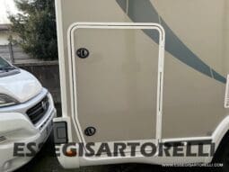 CHAUSSON TITANIUM 644 AUTOMATICO SEMINTEGRALE BASCULANTE E GARAGE 5P 12/2020 pieno