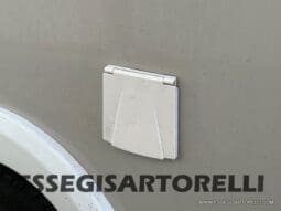CHAUSSON TITANIUM 644 AUTOMATICO SEMINTEGRALE BASCULANTE E GARAGE 5P 12/2020 pieno