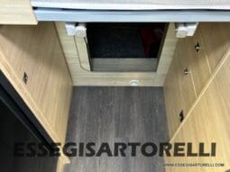 CHAUSSON TITANIUM 644 AUTOMATICO SEMINTEGRALE BASCULANTE E GARAGE 5P 12/2020 pieno