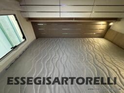 CHAUSSON TITANIUM 644 AUTOMATICO SEMINTEGRALE BASCULANTE E GARAGE 5P 12/2020 pieno