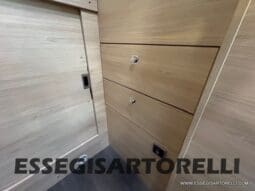 CHAUSSON TITANIUM 644 AUTOMATICO SEMINTEGRALE BASCULANTE E GARAGE 5P 12/2020 pieno