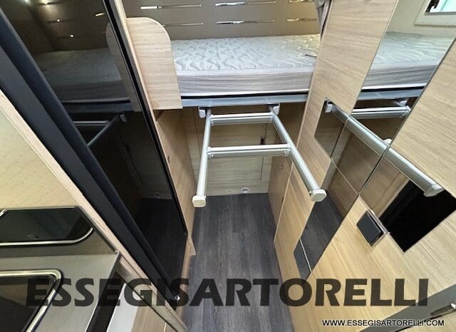 CHAUSSON TITANIUM 644 AUTOMATICO SEMINTEGRALE BASCULANTE E GARAGE 5P 12/2020 pieno