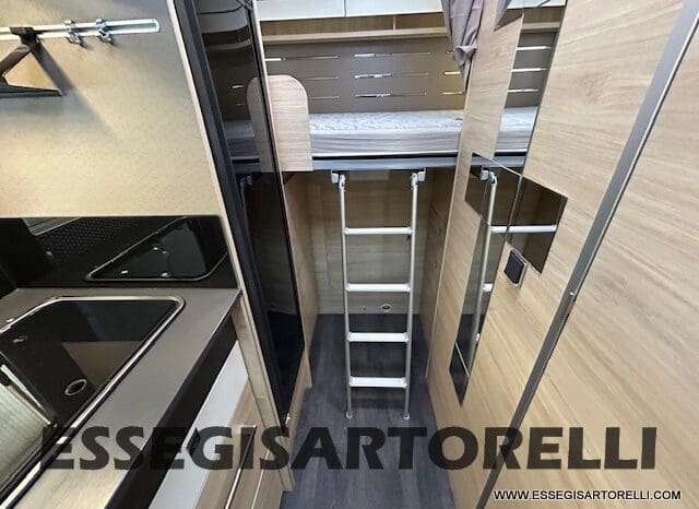 CHAUSSON TITANIUM 644 AUTOMATICO SEMINTEGRALE BASCULANTE E GARAGE 5P 12/2020 pieno