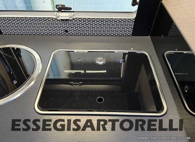 CHAUSSON TITANIUM 644 AUTOMATICO SEMINTEGRALE BASCULANTE E GARAGE 5P 12/2020 pieno