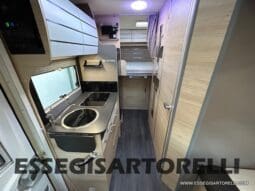 CHAUSSON TITANIUM 644 AUTOMATICO SEMINTEGRALE BASCULANTE E GARAGE 5P 12/2020 pieno