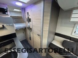 CHAUSSON TITANIUM 644 AUTOMATICO SEMINTEGRALE BASCULANTE E GARAGE 5P 12/2020 pieno