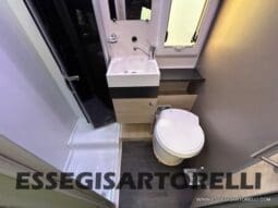 CHAUSSON TITANIUM 644 AUTOMATICO SEMINTEGRALE BASCULANTE E GARAGE 5P 12/2020 pieno