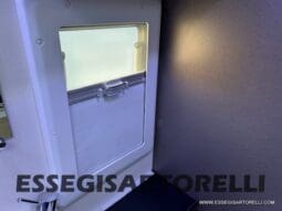 CHAUSSON TITANIUM 644 AUTOMATICO SEMINTEGRALE BASCULANTE E GARAGE 5P 12/2020 pieno