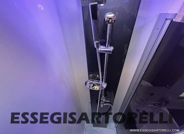 CHAUSSON TITANIUM 644 AUTOMATICO SEMINTEGRALE BASCULANTE E GARAGE 5P 12/2020 pieno